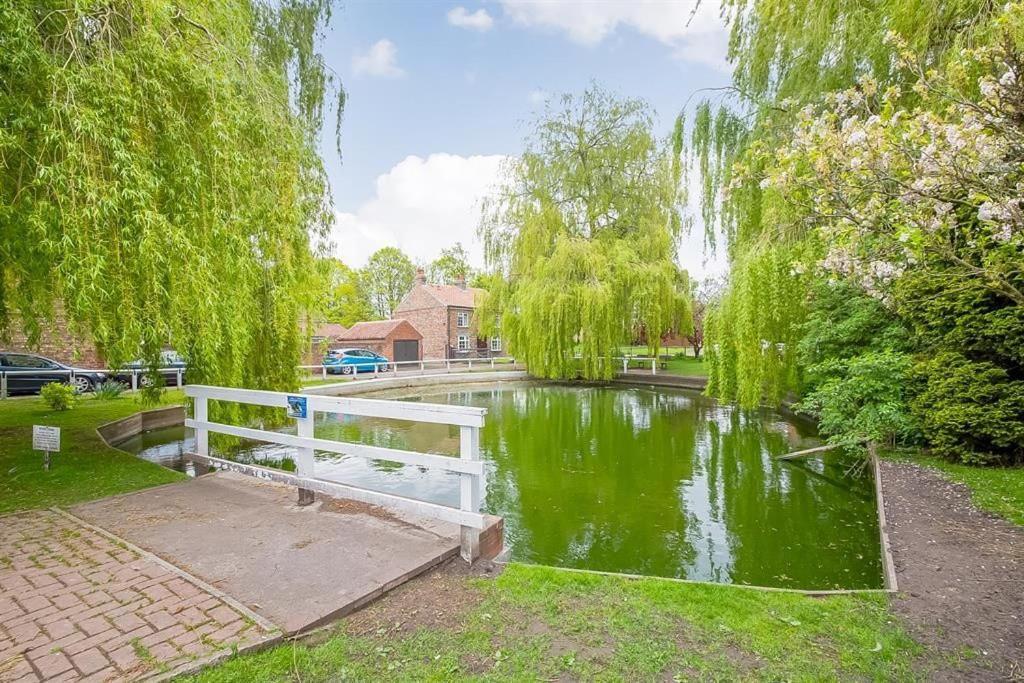 Jasmine Cottage Haxby ภายนอก รูปภาพ